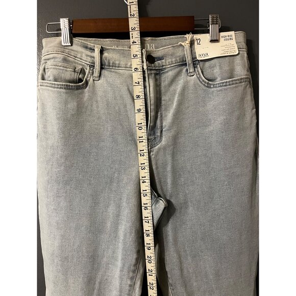 A.n.a Light Wash High-Rise Super Soft Stretch Jegging Size 12 - Picture 3 of 4